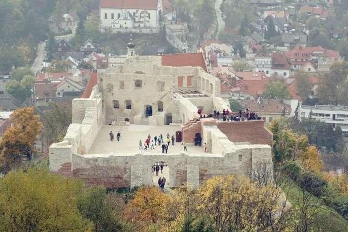 Kazimierz Dolny: Turyści nie wjadą do centrum i nie zaparkują. Mieszkańcy się skarżyli