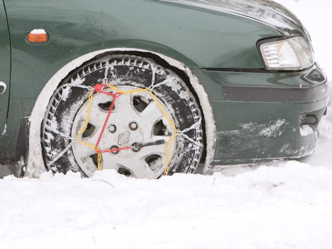 Kazimierz Dolny: W łańcuchach na kołach albo dookoła Kazimierz Dolny: W łańcuchach na kołach albo dookoła