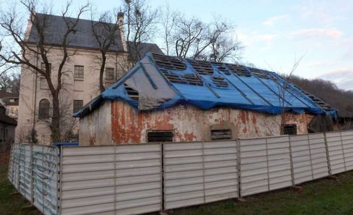 Kazimierz Dolny. Wikarówka sprzedana