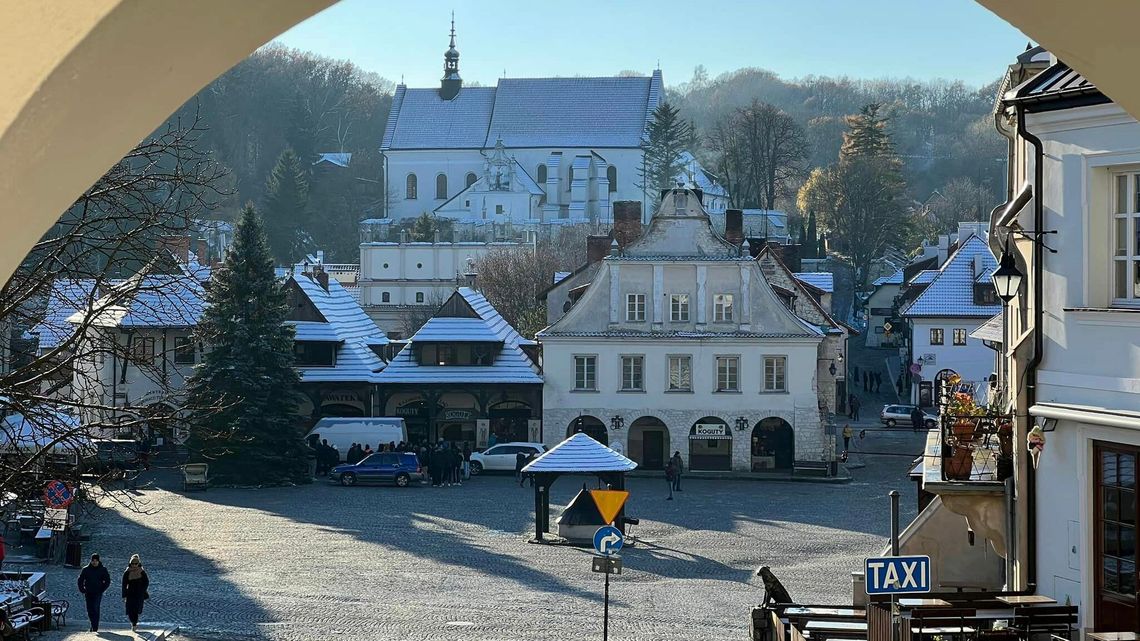 Kazimierz na zakupach. Długa lista noworocznych wydatków Kazimierz na zakupach. Długa lista noworocznych wydatków