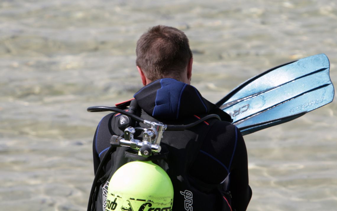 Kępa Gostecka: Z Wisły wyłowiono ciało wędkarza