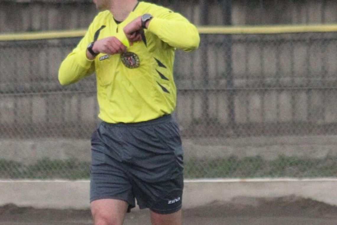 Kibic naubliżał sędziemu. Ten wezwał policję i chce iść do sądu