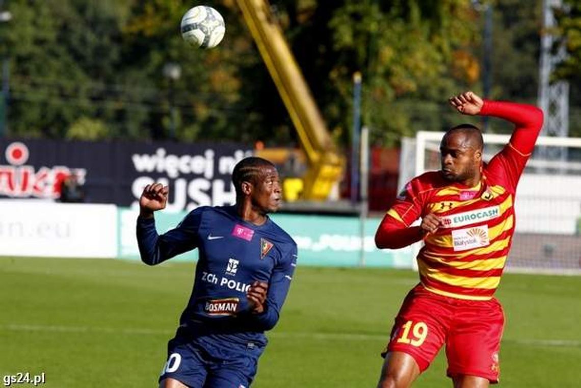 Kibice Jagiellonii opluli własnego zawodnika po meczu
