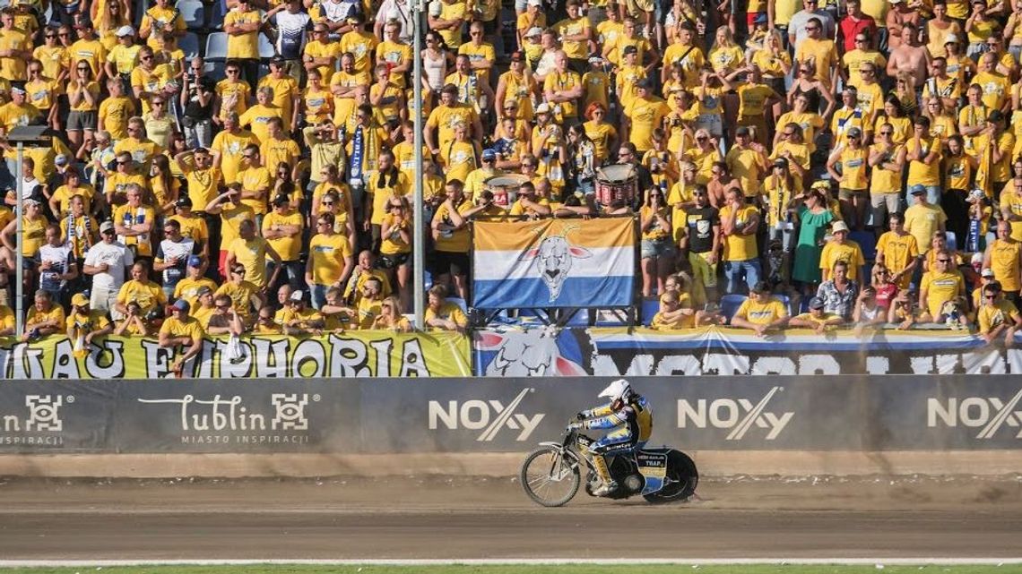 Kibice martwią się o pieniądze dla klubów. Ale Ratusz nie rezygnuje z budowy nowego stadionu żużlowego