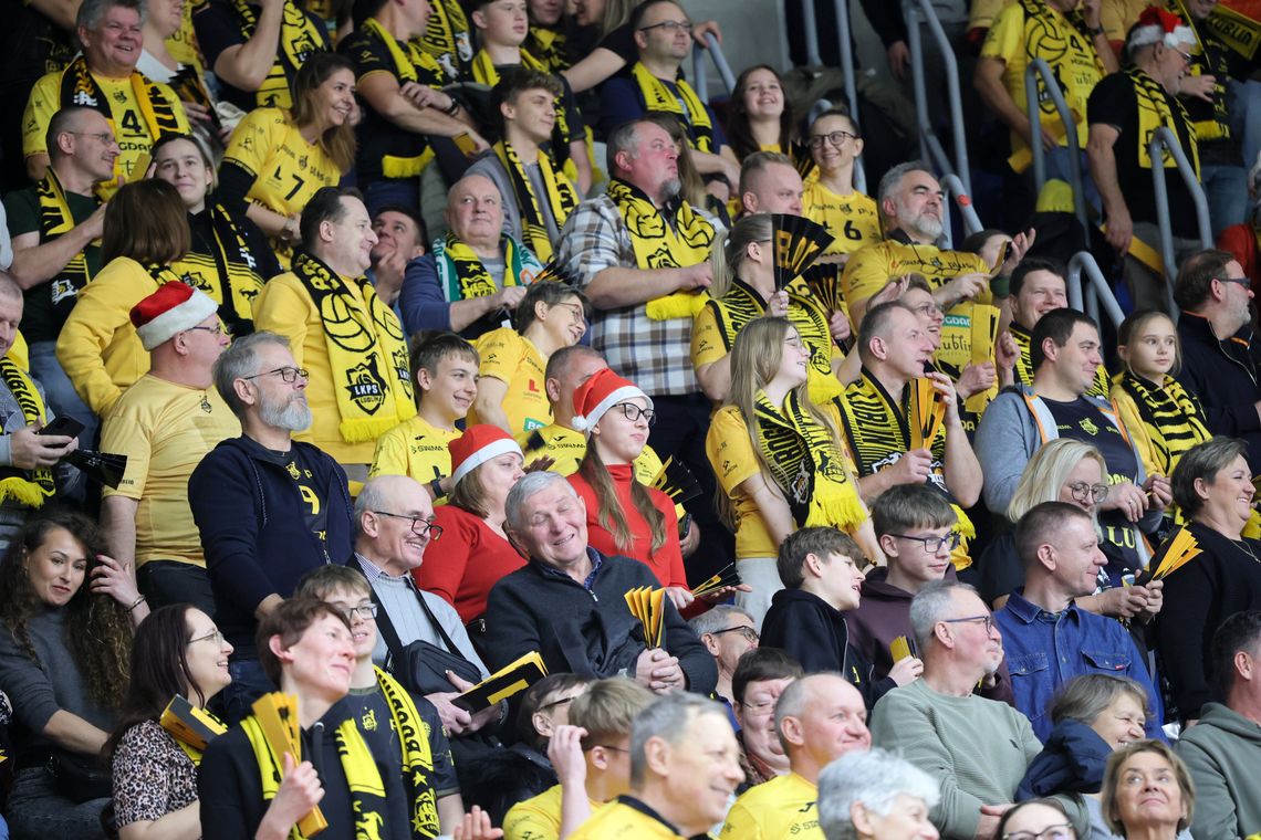 Kibice ponieśli Bogdankę LUK Lublin do pewnej wygranej w hicie kolejki Plus Ligi Kibice ponieśli Bogdankę LUK Lublin do pewnej wygranej w hicie kolejki Plus Ligi