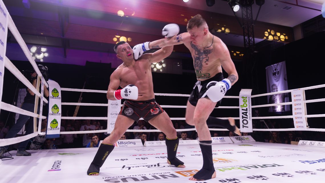 Kickboxing. Michał Krupa pokonał Marcina Majewskiego Kickboxing. Michał Krupa pokonał Marcina Majewskiego