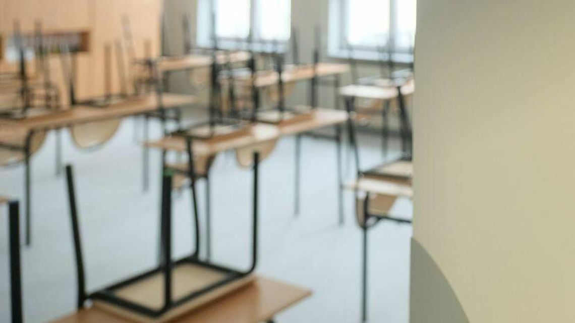 Kiedy dzieci wrócą do szkół? Ministerstwo mówi, że plan się nie zmienia i podaje datę