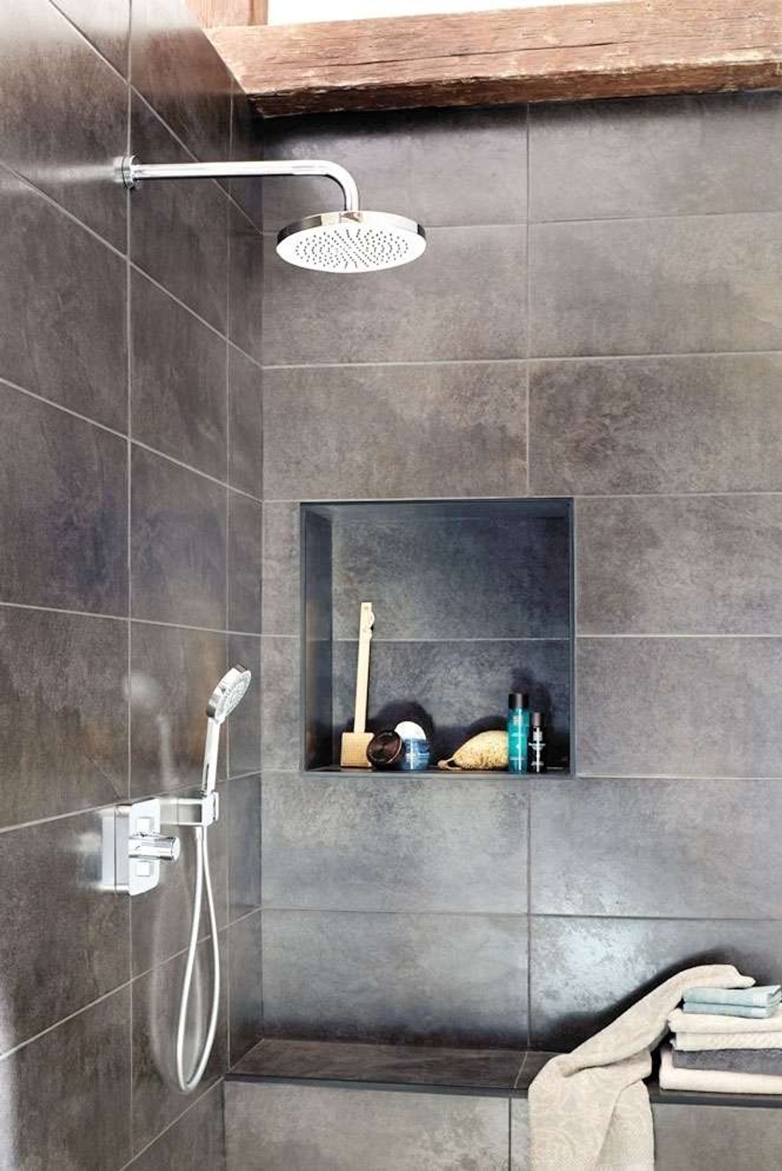 Kiedy mniej to więcej – jak funkcjonalnie urządzić małą łazienkę?