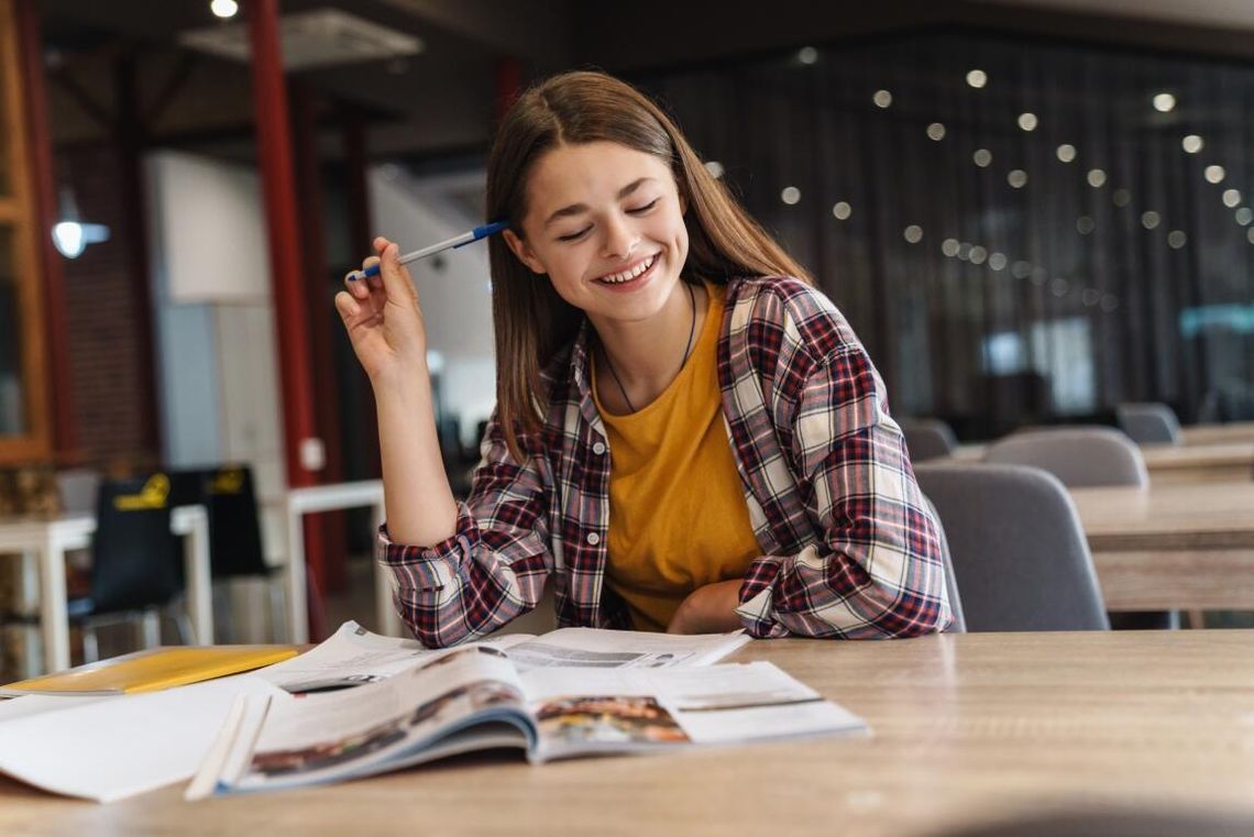 Kiedy zaczyna się nauka na studiach w Polsce? Poradnik dla świeżo upieczonych studentów Kiedy zaczyna się nauka na studiach w Polsce? Poradnik dla świeżo upieczonych studentów