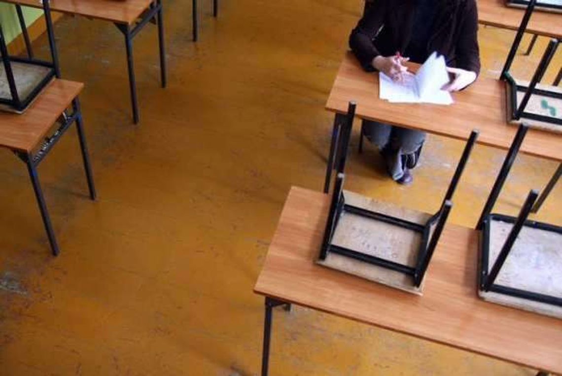 Kiedyś chwalili działania rządu w zakresie edukacji. Teraz krytykują