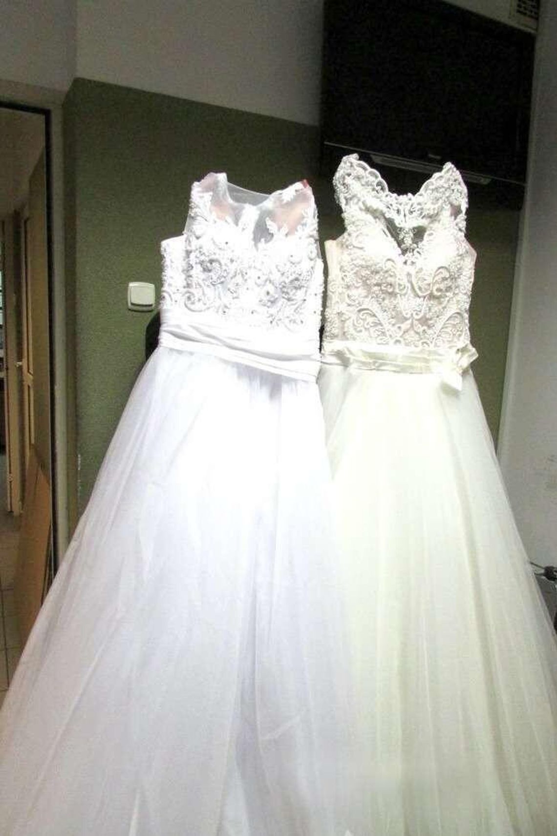 Kierowca chciał przemycić... suknie ślubne. Za flaszkę