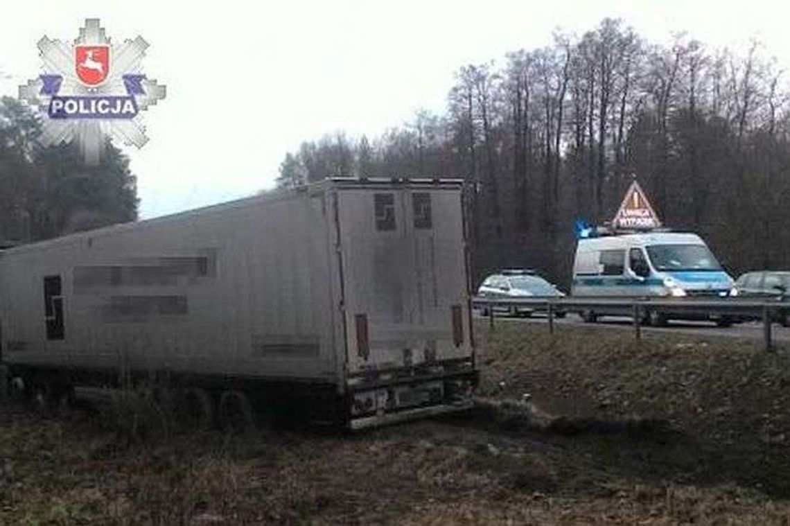 Kierowca ciężarówki zasnął? Zderzył się z samochodem dostawczym