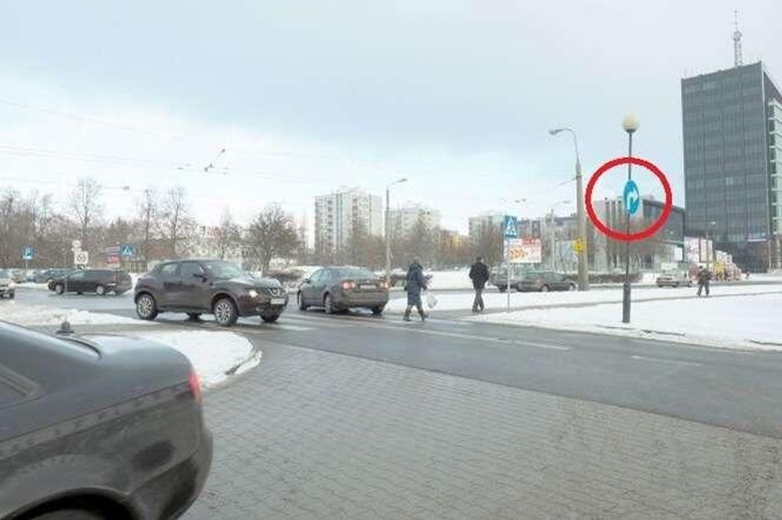 Kierowca kontra drogówka. "Ustąpili mi pierwszeństwa, później chcieli dać mandat"