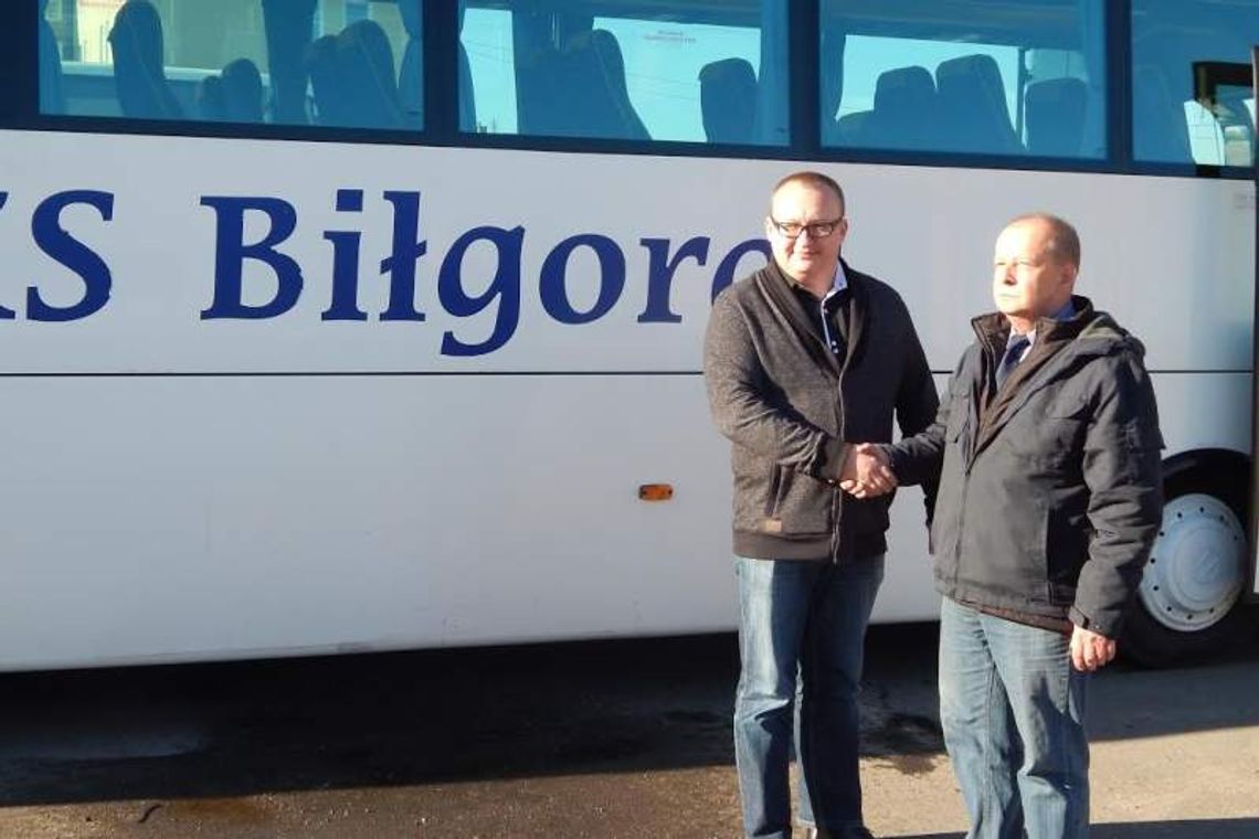 Kierowca odebrał poród w autobusie PKS, dostanie nagrodę