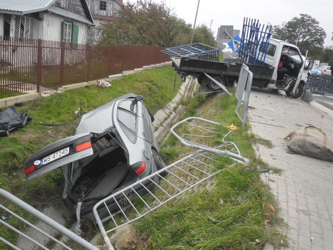 Kierowca wymusił pierwszeństwo, nie żyje (zdjęcia)