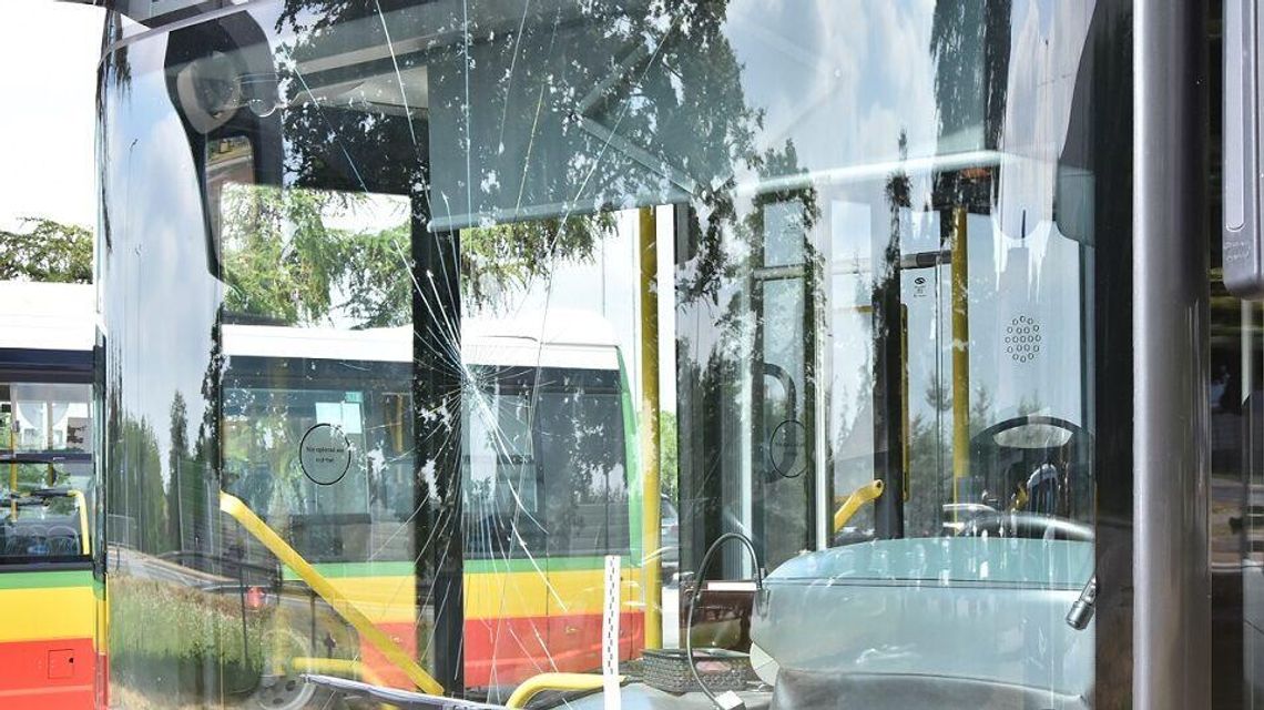 Kierowca zatrąbił. Szokująca reakcja pasażerki 