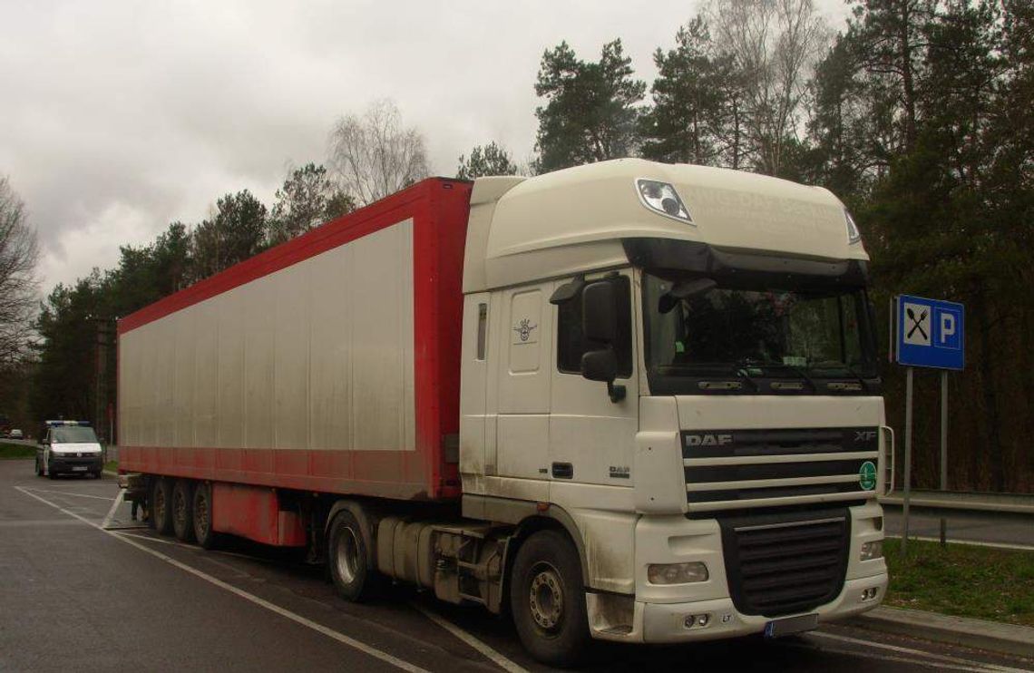 Kierowcy ciężarówki grozi 10 tys. złotych mandatu