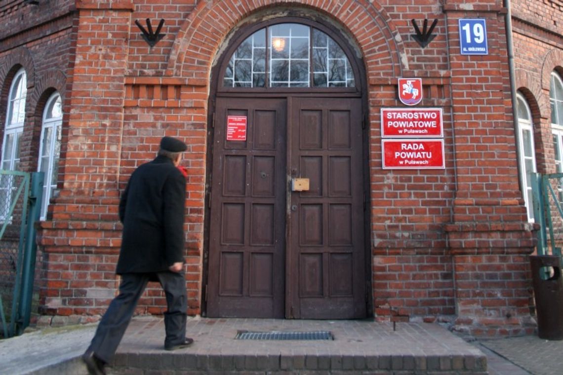 Kierownik z wyrokiem i etatem