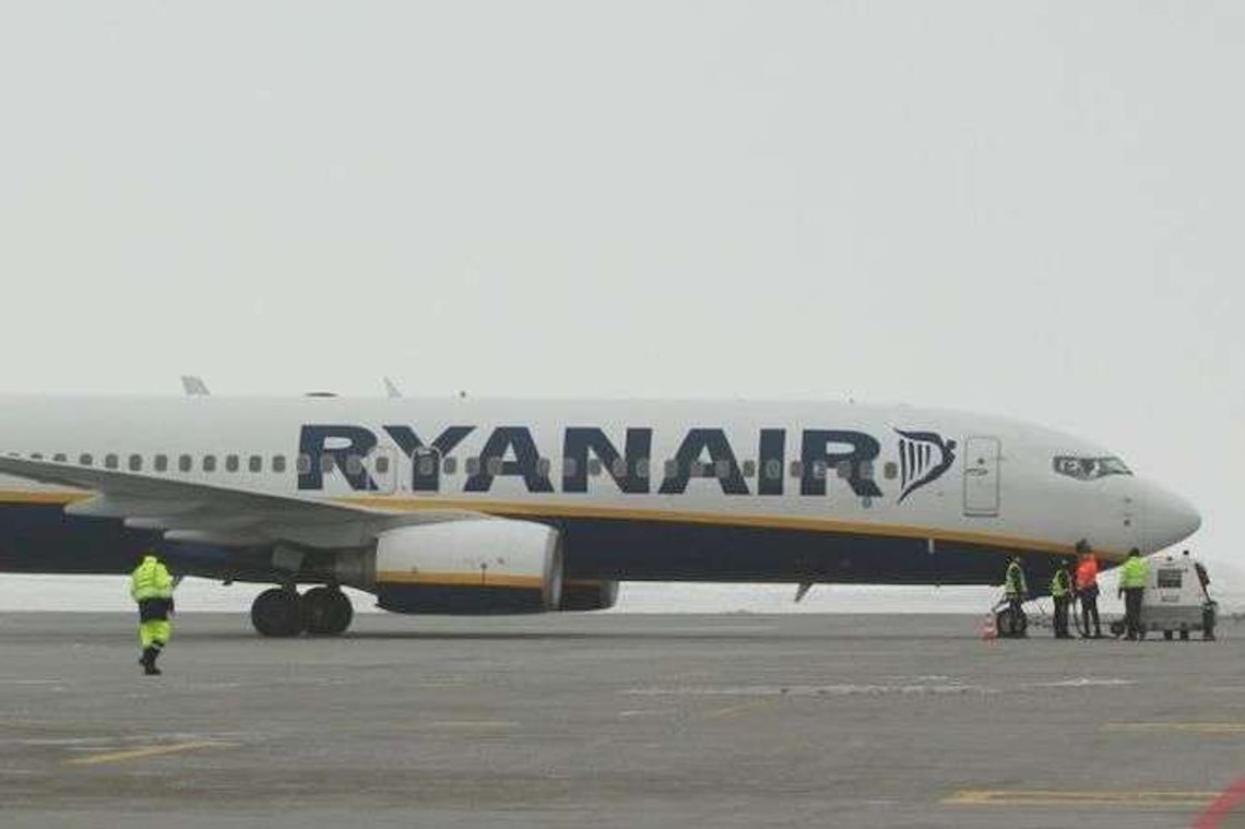 Kilka godzin opóźnienia samolotu Ryanair. "Przyczyny operacyjne"