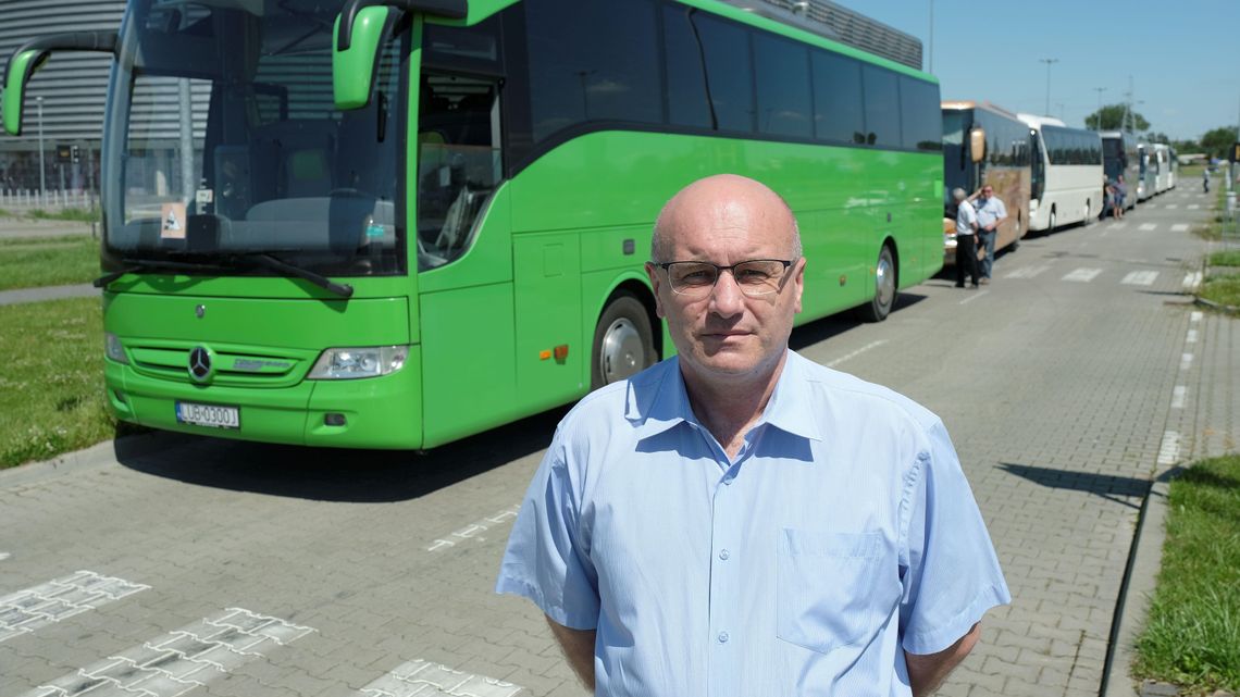 Kilkadziesiąt autokarów przejechało przez centrum Lublina. To był protest przewoźników
