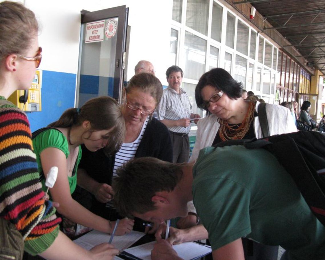 Kilkaset osób podpisało petycję w obronie bialskiego PKS