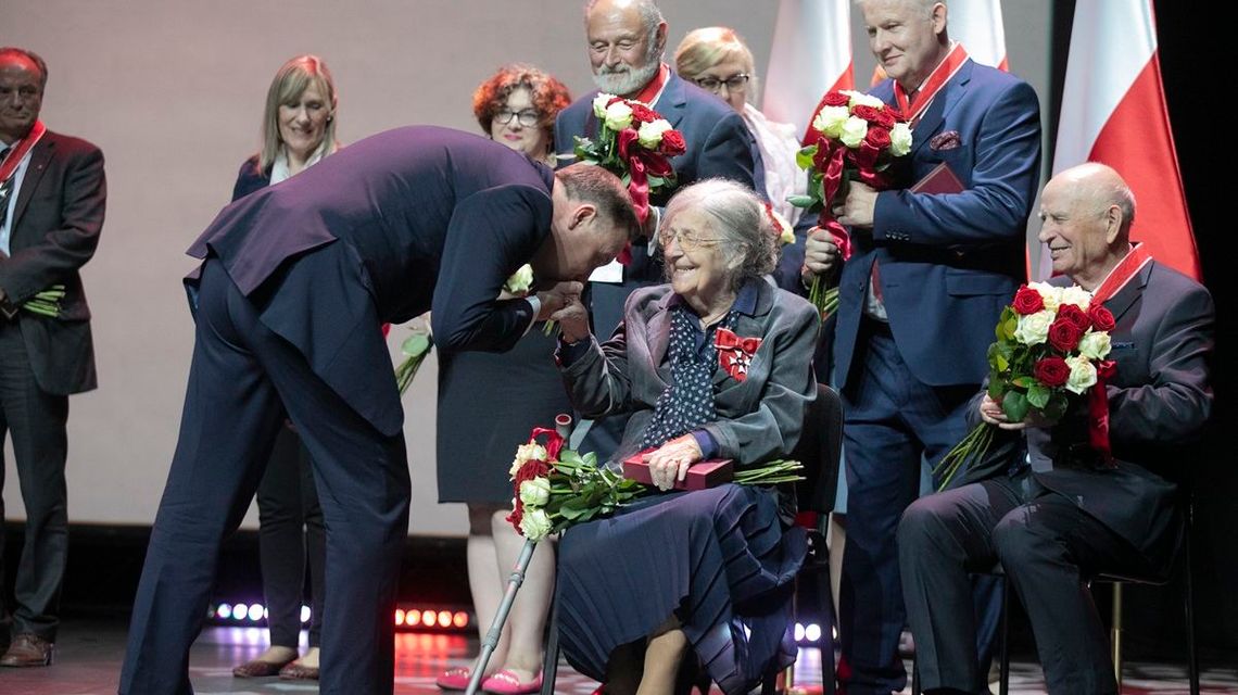 Kilkuset historyków z całej Polski w Lublinie. Prezydent Andrzej Duda wręczał odznaczenia [zdjęcia]