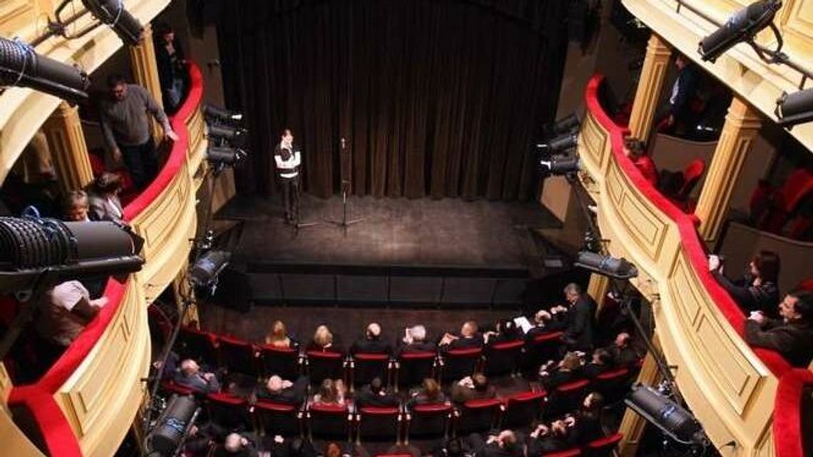 Kino w Zamościu wystartuje wcześniej, ale teatr w Lublinie już nie. Dlaczego?