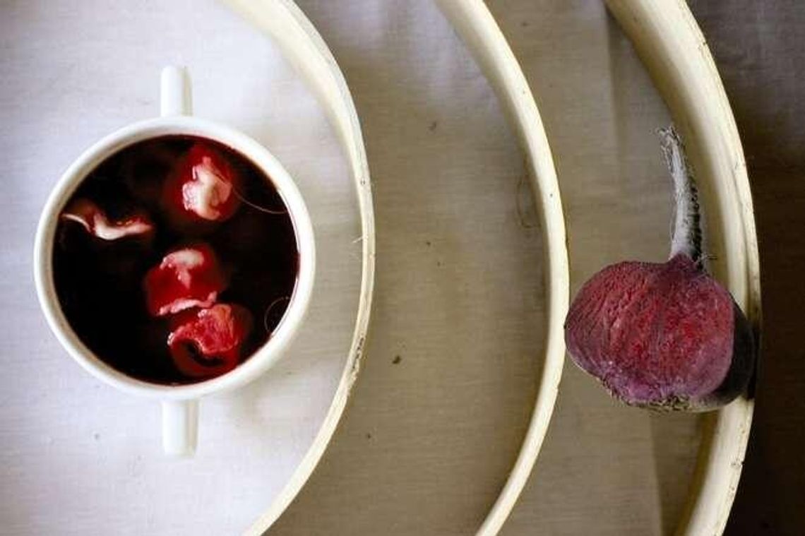 Kisimy buraki, nastawiamy piernik. Przepisy na święta Kisimy buraki, nastawiamy piernik. Przepisy na święta