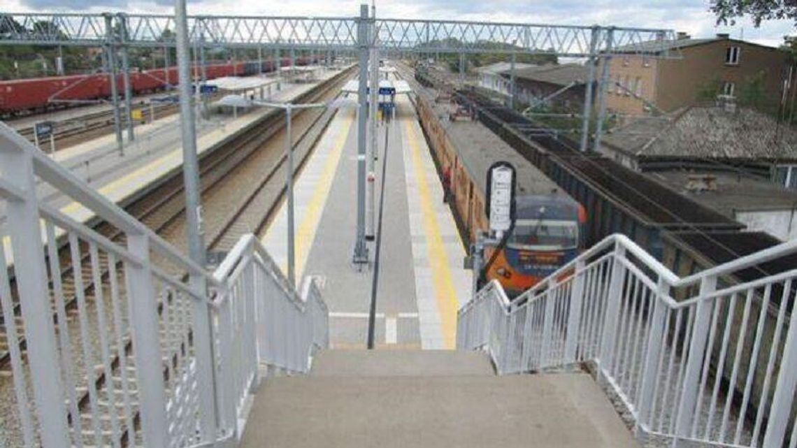 Kładka na stacji PKP w Łukowie mało funkcjonalna. Tak twierdzą radni
