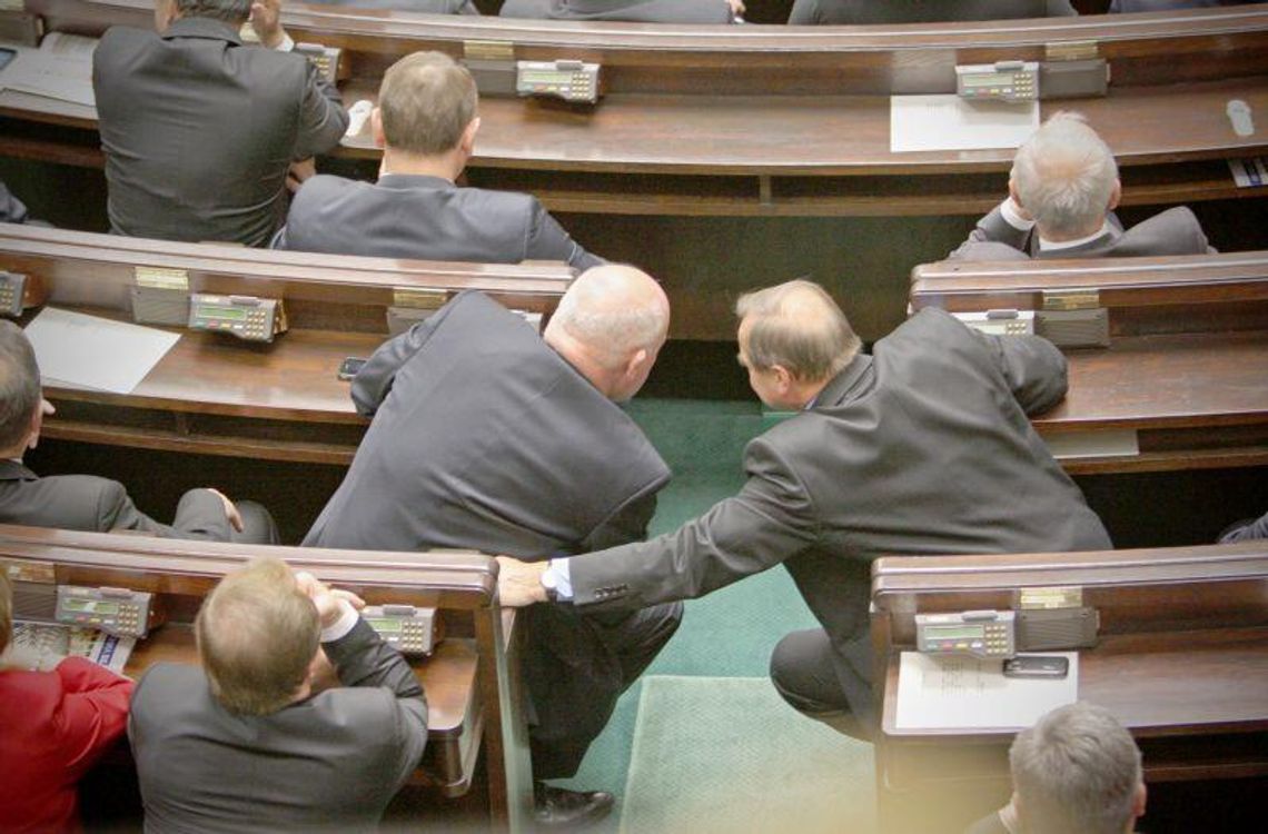 Klawe życie posła. Nawet 27 tys. zł miesięcznie