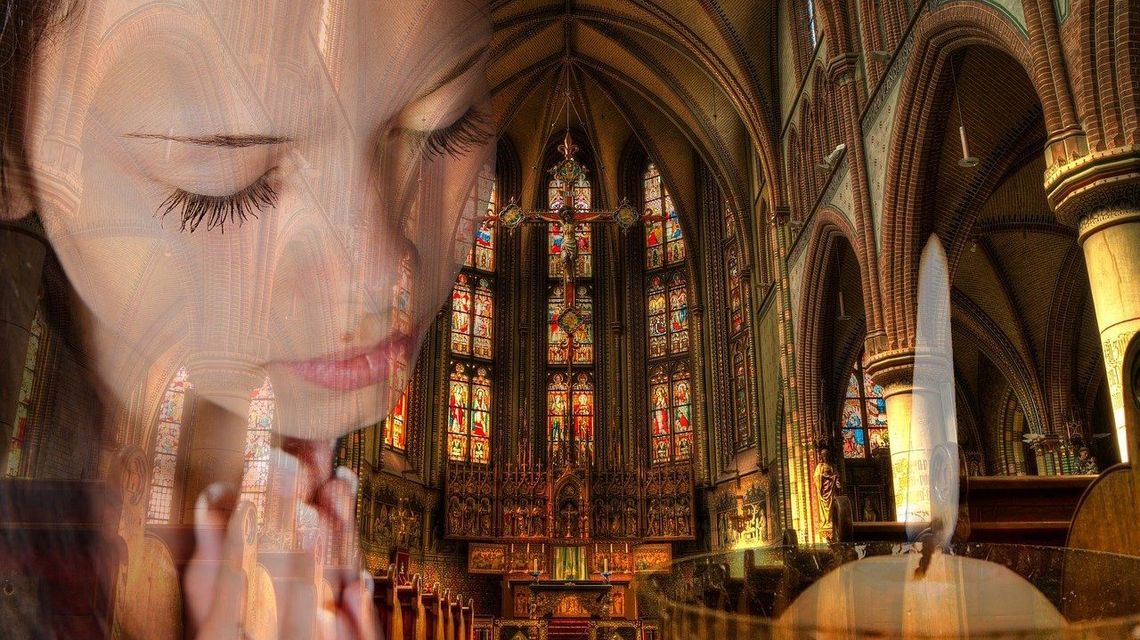 Klękać? Wstawać? Siedzieć? Teolog z KUL o zachowaniu podczas mszy online Klękać? Wstawać? Siedzieć? Teolog z KUL o zachowaniu podczas mszy online