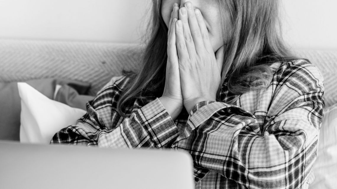 Kliknęła dla zysku, straciła oszczędności. Internetowy zarobek okazał się pułapką Kliknęła dla zysku, straciła oszczędności. Internetowy zarobek okazał się pułapką