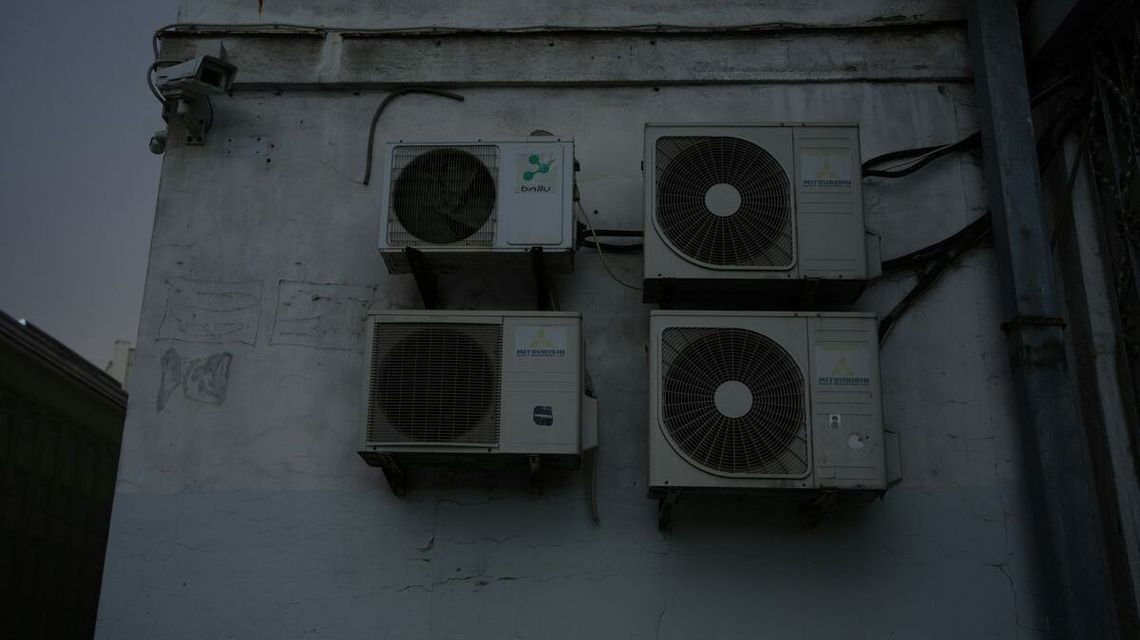 Klimatyzacja przemysłowa – nowoczesne rozwiązania dla dużych przestrzeni