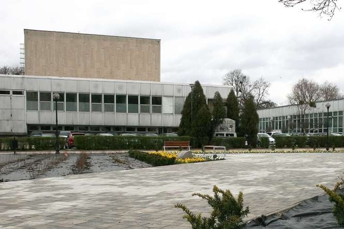 Kłopoty z przebudową Domu Chemika w Puławach