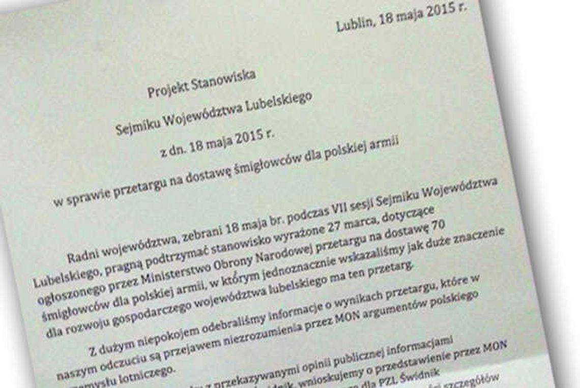 Kłótnia w sejmiku ws. przetargu na śmigłowce. PiS chciało przeforsować własne stanowisko Kłótnia w sejmiku ws. przetargu na śmigłowce. PiS chciało przeforsować własne stanowisko