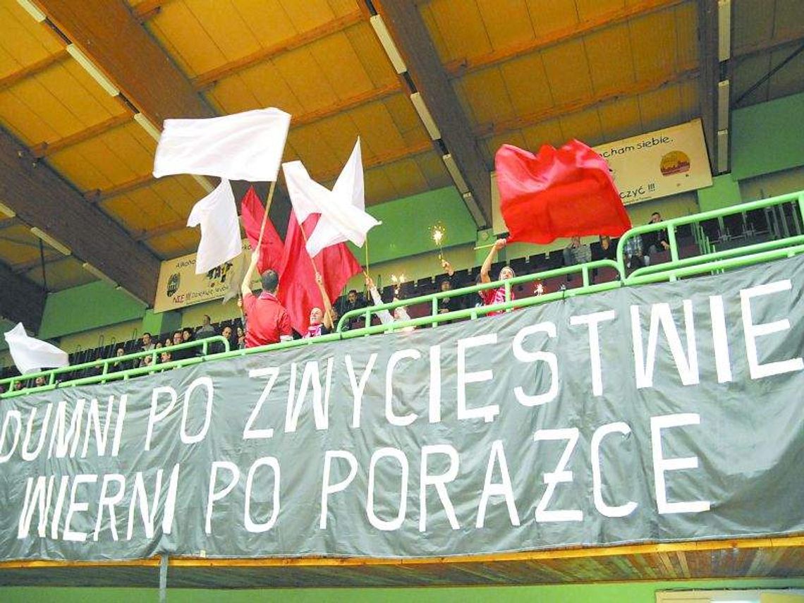 Klub siatkarski kontra kibice. Sprawa może trafić do sądu