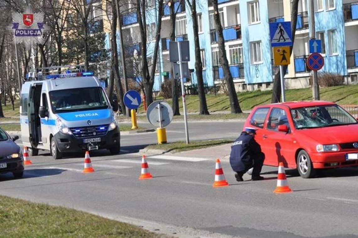 Kobieta potrącona na przejściu dla pieszych