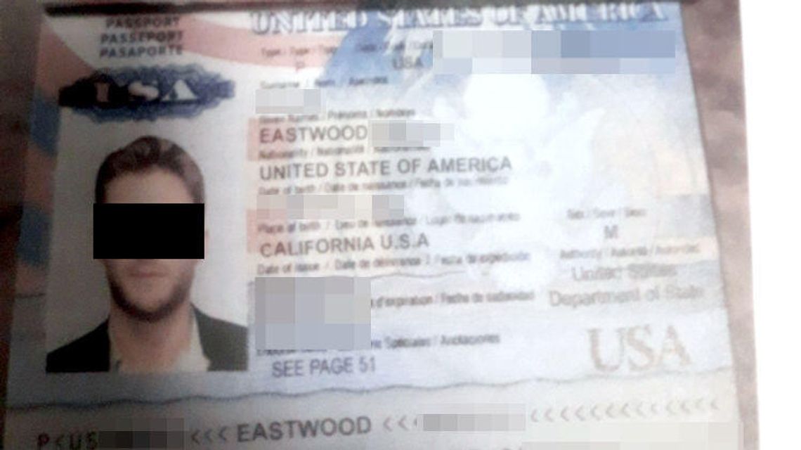 Kobieta przelała 600 tysięcy złotych na leczenie aktora Clinta Eastwooda