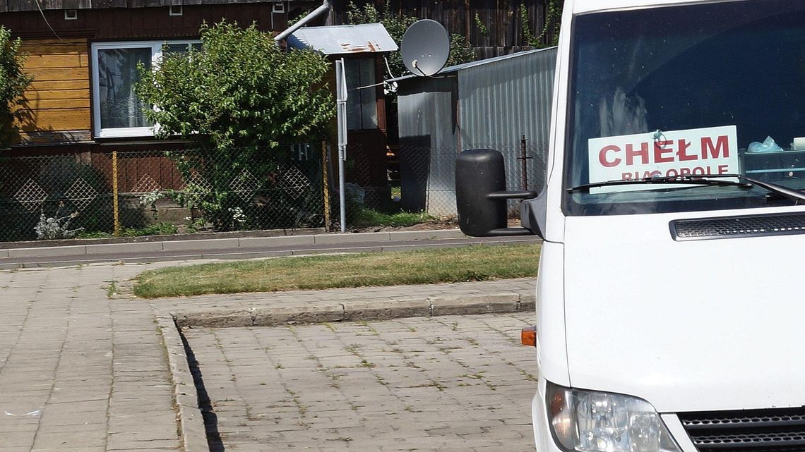 Kobieta zakażona koronawirusem jechała busem, sanepid prosi o kontakt pasażerów Kobieta zakażona koronawirusem jechała busem, sanepid prosi o kontakt pasażerów