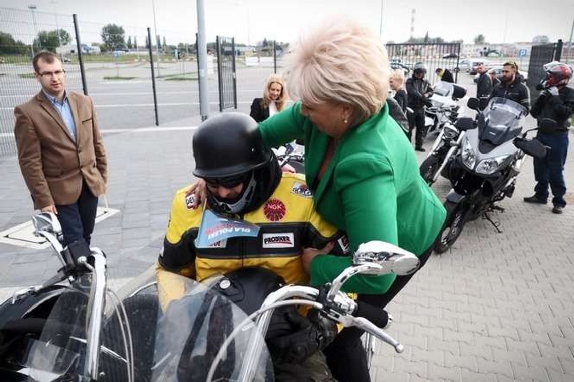 Kobiety na motory! PSL pokazał swoją ładniejszą stronę (zdjęcia)