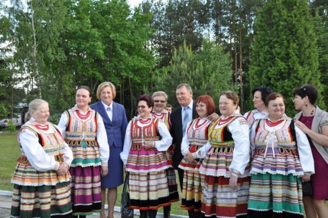 \"Kobiety zmieniają świat\": Jarzebina w Wólce Biskiej