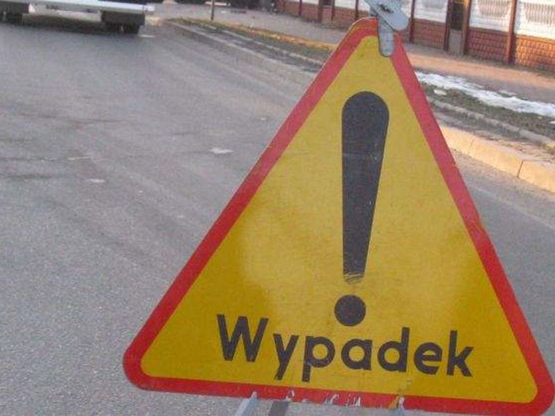 Kodeń: Bus potrącił lusterkiem rowerzystę