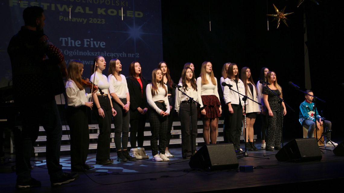 Kolędy wróciły do Domu Chemika. Grand Prix dla Warszawy. Zdjęcia, wideo