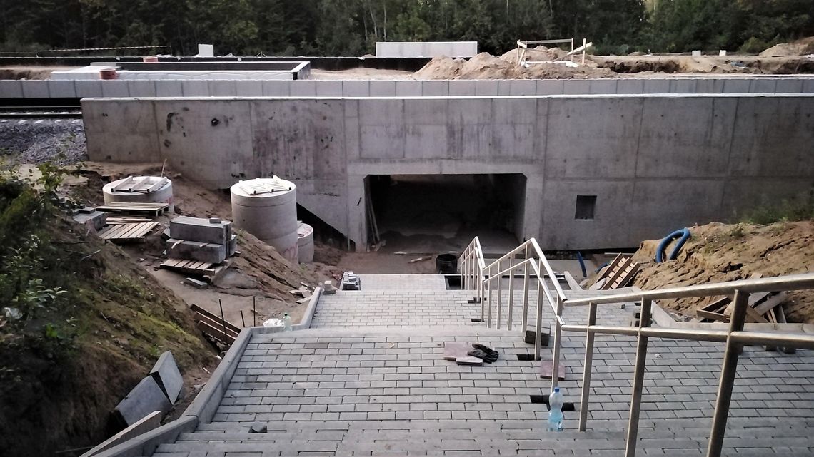 Kolej chwali się postępami na przebudowie torów z Lublina do Dęblina. Sprawdziliśmy