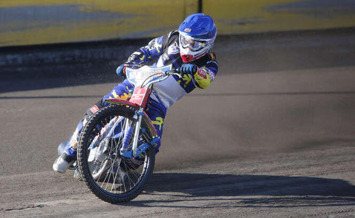 Kolejarz Rawicz - Speed Car Motor Lublin 39:51. Popis Lamberta