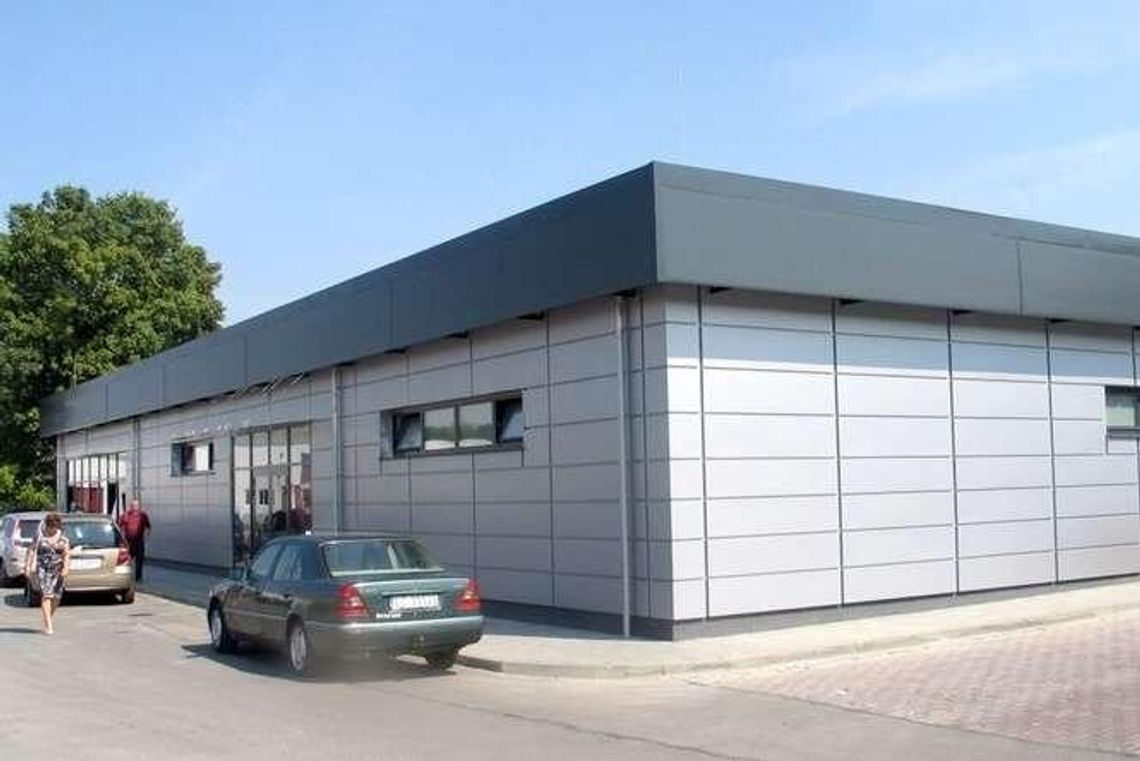 Kolejek pod prysznic już nie ma. Nowy budynek ChKS Chełmianka Kolejek pod prysznic już nie ma. Nowy budynek ChKS Chełmianka