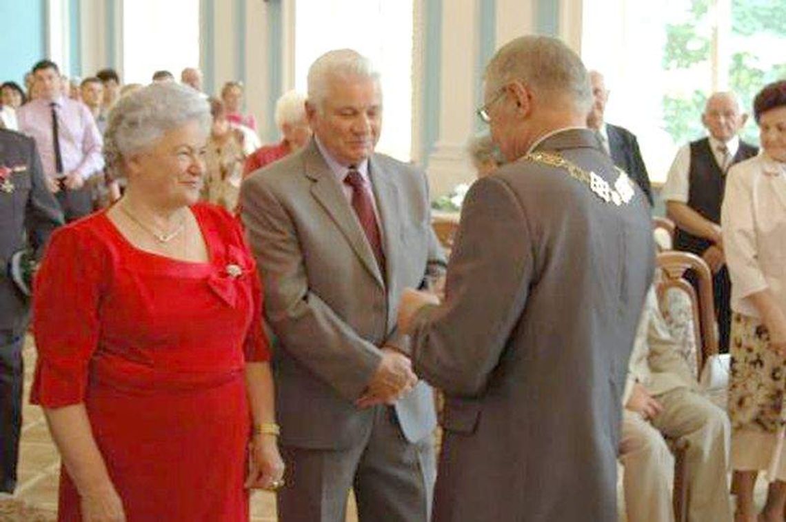 Kolejni małżonkowie na medal