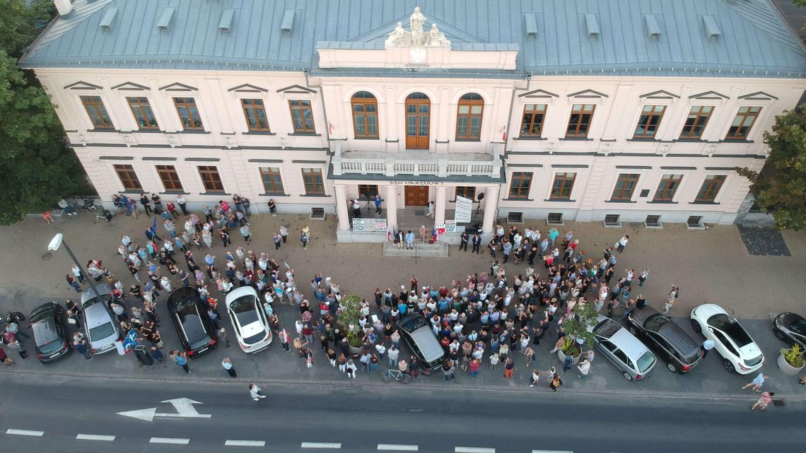 Kolejny protest przed sądem w Lublinie [zdjęcia]