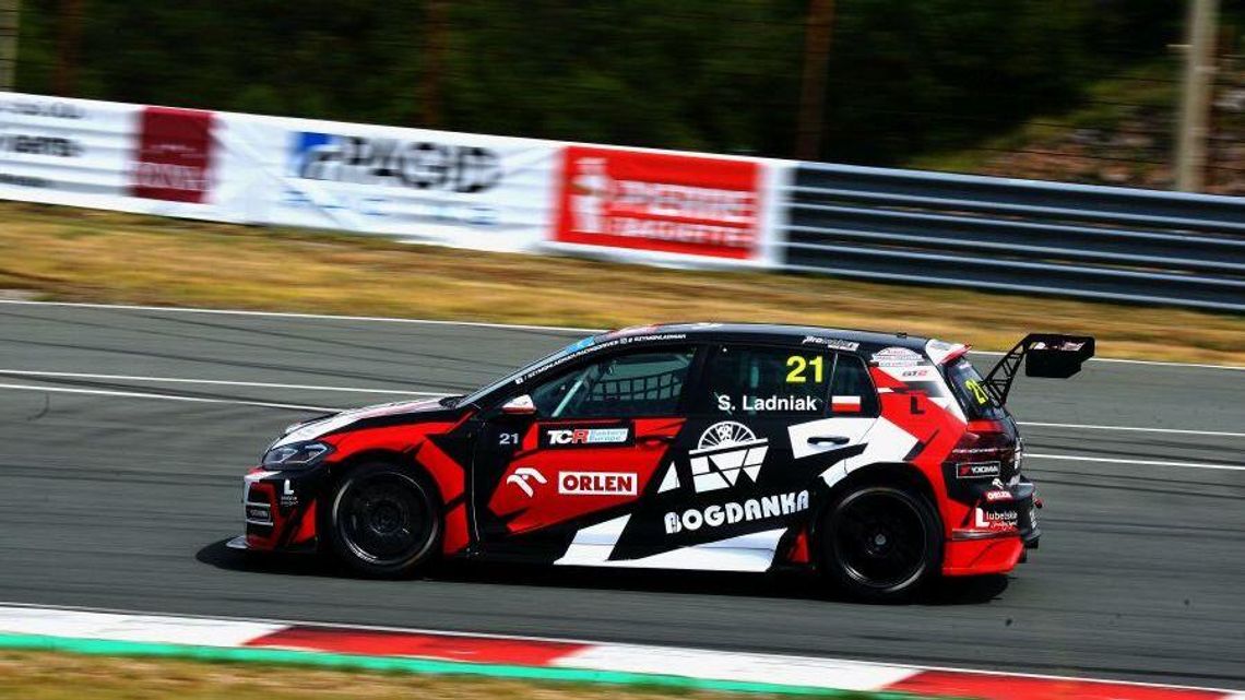 Kolejny udany występ Szymona Ładniaka