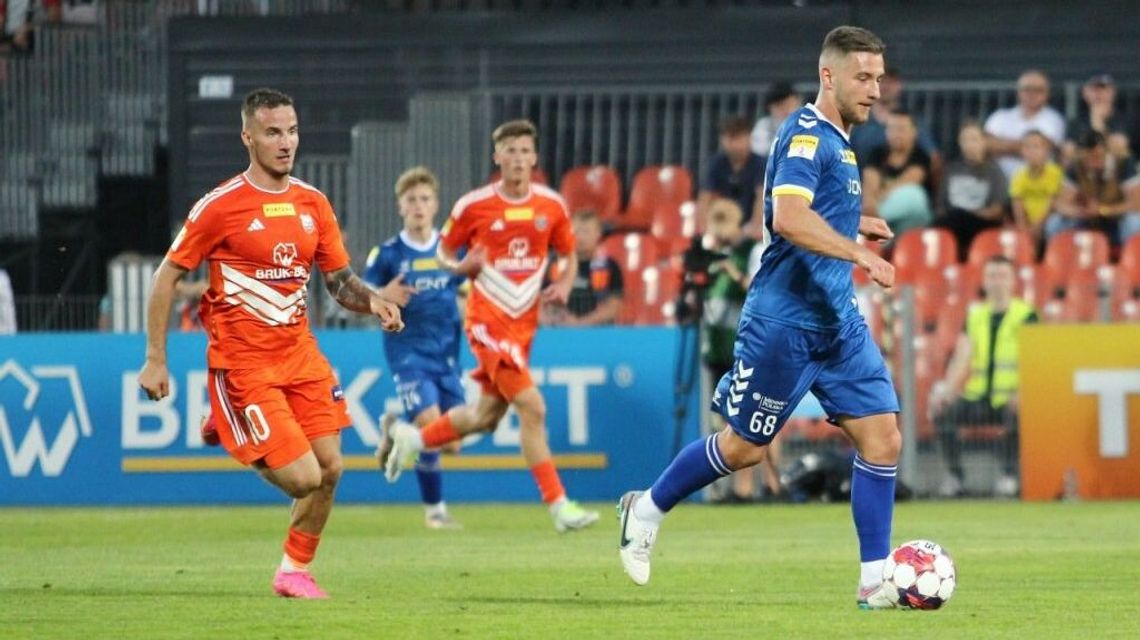 Kolejny zawodnik przymierzany do Motoru Lublin. Tym razem z drużyny ligowego rywala Kolejny zawodnik przymierzany do Motoru Lublin. Tym razem z drużyny ligowego rywala